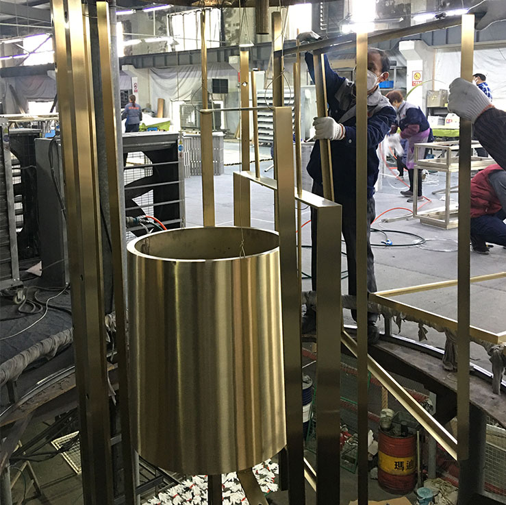 大型PVD鍍膜設(shè)備